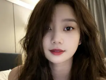 SummertimeYa  live sex cam