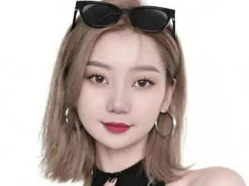 SummertimeYa  live sex cam