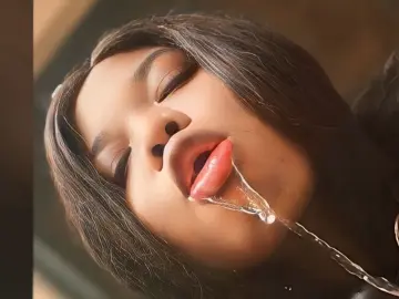 EmiBaker  live sex cam