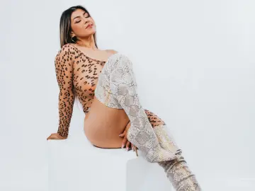 GiaMartineli  live sex cam