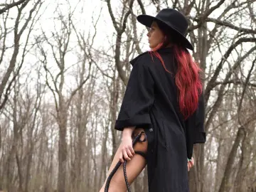 MargoLarousse  live sex cam