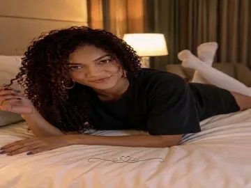 AmbarDash  live sex cam