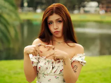 AlyBelle  live sex cam