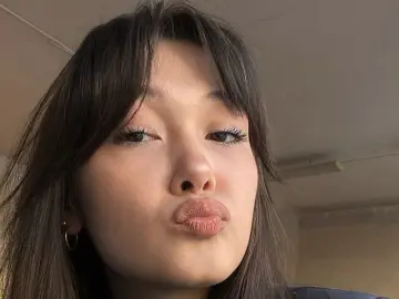 FredericaClowes  live sex cam