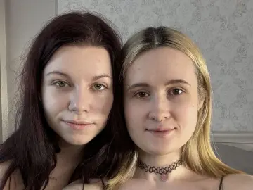 CarmelAndKirby  live sex cam