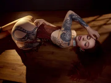 AdaraBrooks  live sex cam