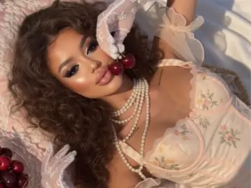 CelineCherie  live sex cam