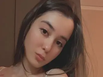 KenishaCornes  live sex cam