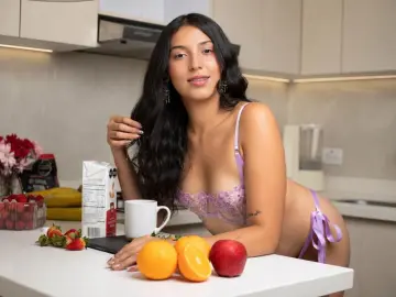 ZarethLauper  live sex cam