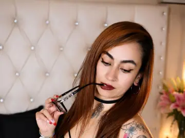 MarianeScot  live sex cam