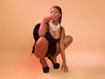 NoaZara  live sex cam