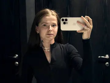 SilvaNayee  live sex cam