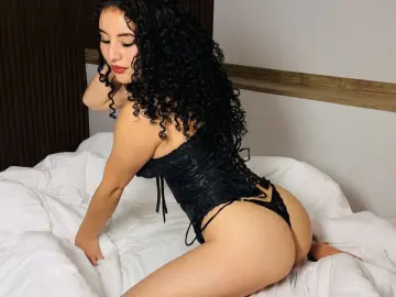 MeganeLym  live sex cam