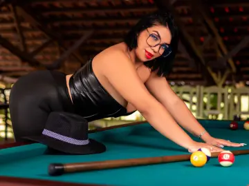 AlomdraSmitt  live sex cam