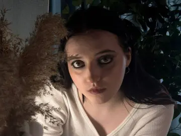 AntoniaBonelli  live sex cam