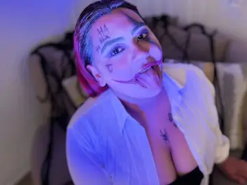 YaraLorens  live sex cam