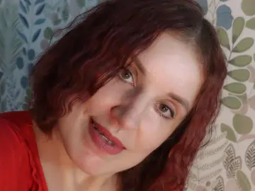 EllenHarrison  live sex cam