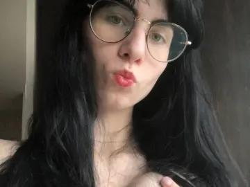 BarbTrombly  live sex cam