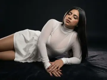 EstefaniRous  live sex cam