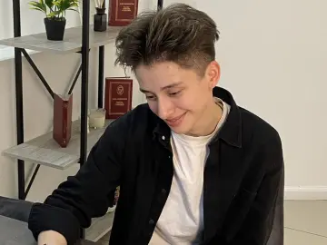 KimberlieFrancke  live sex cam