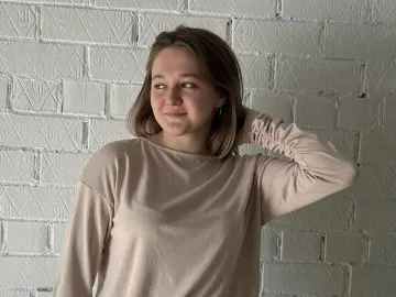 ChristiaBenoy  live sex cam