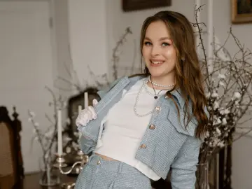 MadisonSmitt  live sex cam