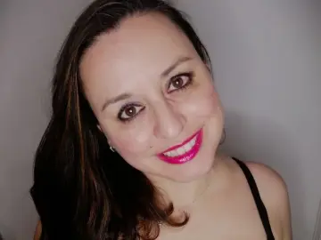 AdelaAlbaNatural  live sex cam