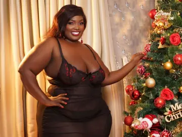 SashaVibez  live sex cam