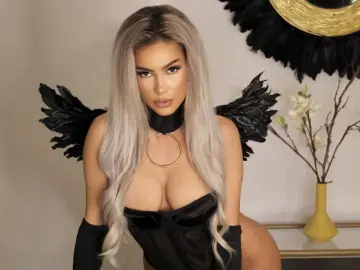 EvaQuinn  live sex cam