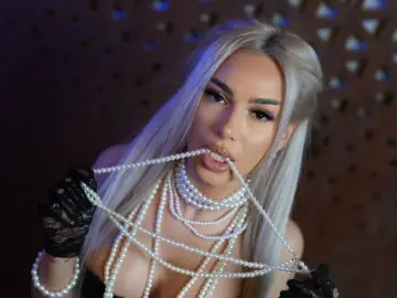EvaQuinn  live sex cam