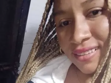IsisRusso  live sex cam