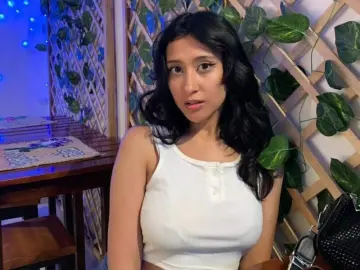 MienneRochel  live sex cam