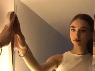 PansyGandara  live sex cam