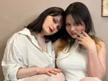 FayAndCeola  live sex cam