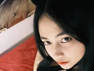 HoneyMendoza  live sex cam