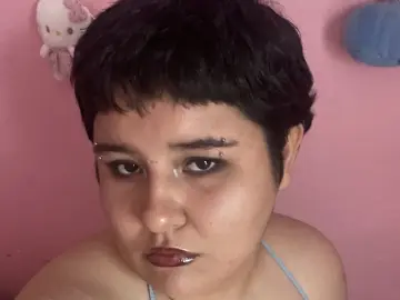 LaChunkygirl  live sex cam