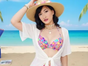 AngelaQuinn  live sex cam