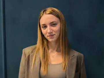DespinaExum  live sex cam