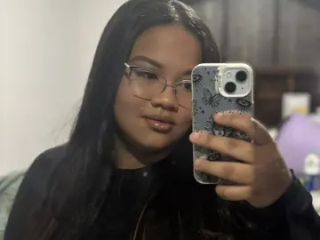 IsabellaVelvet  live sex cam