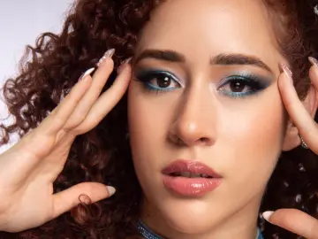 IsabellaYork  live sex cam