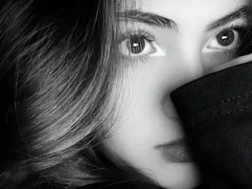 VickyToure  live sex cam