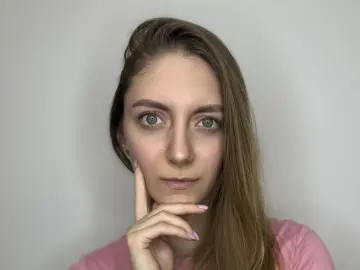 GenevaAndrode  live sex cam