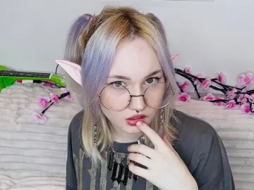 IleneDrones  live sex cam