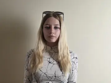 EvelynReynaga  live sex cam