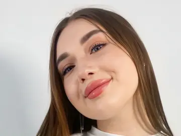 IvalineKinter  live sex cam