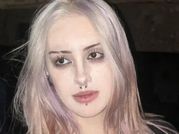 OraleeSinka  live sex cam