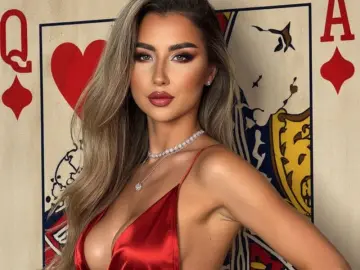 AyannaSun  live sex cam