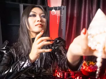 AnnaStardom  live sex cam