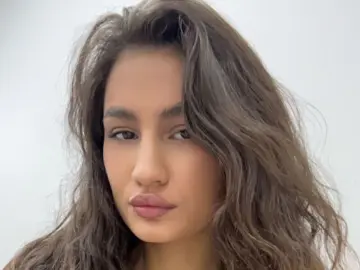 AdeleLane  live sex cam