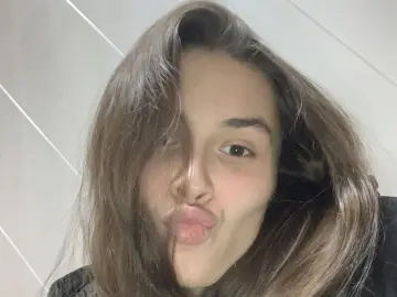 MarissaFitzen  live sex cam